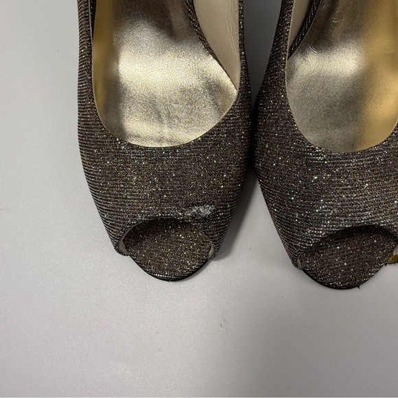 Stuart Weitzman gold metallic peep toe sling back heels size 8 - Picture 9 of 13